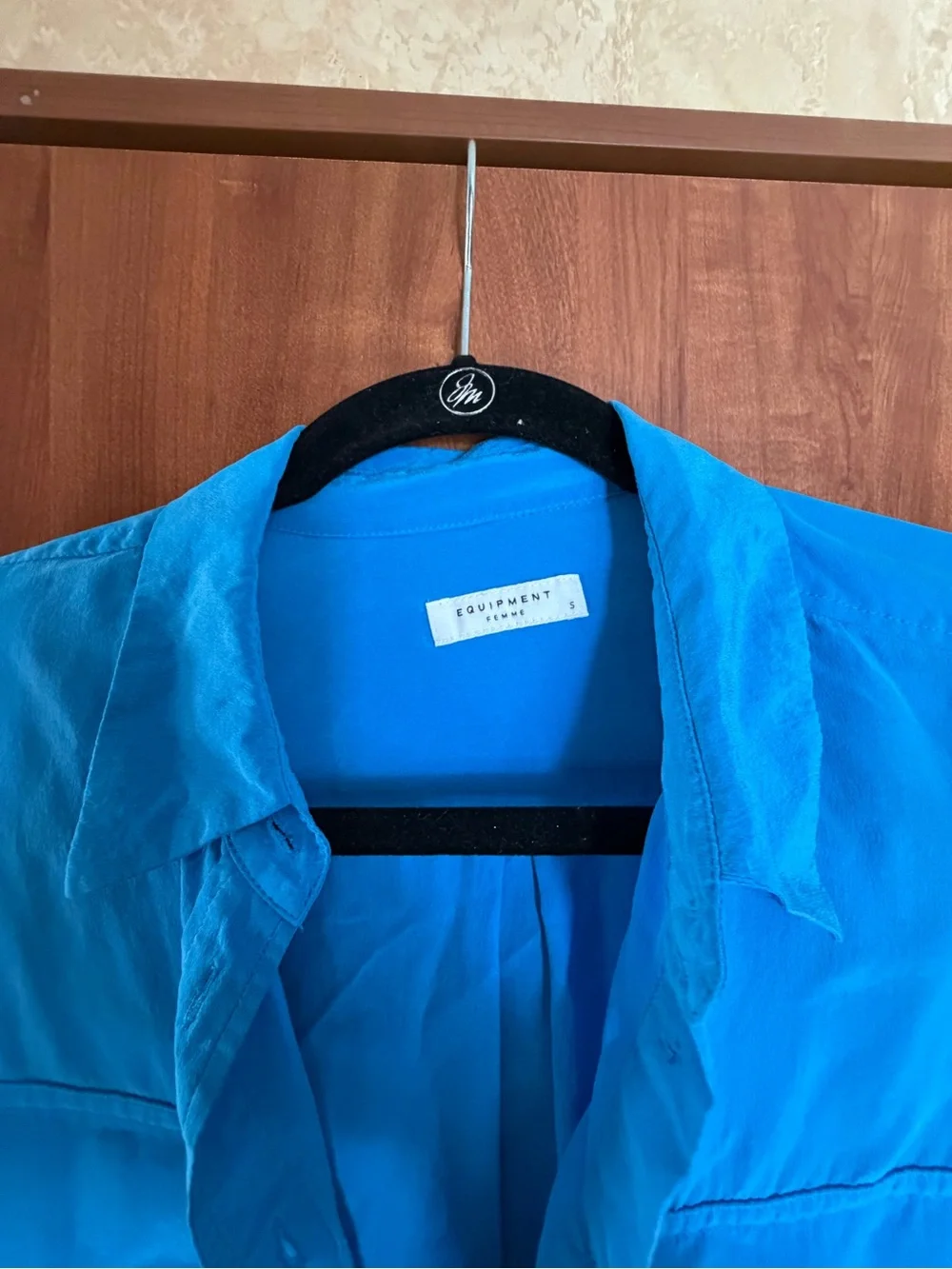 Equipment Blue Silk Button-Up Shirt size Small